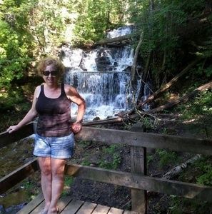 Meet your Posher, Monique